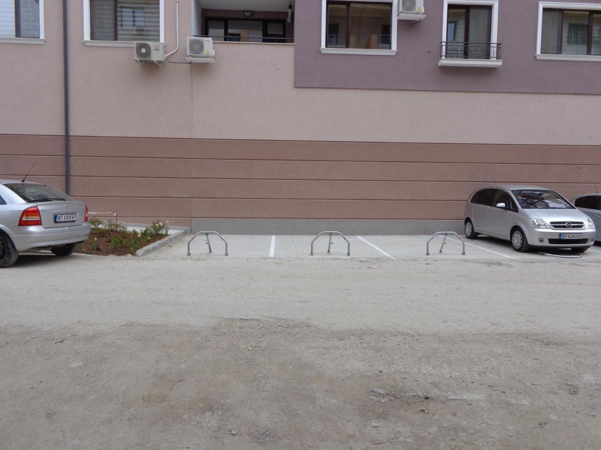 Apartment Moni 2 Veliko Tŭrnovo Exterior foto