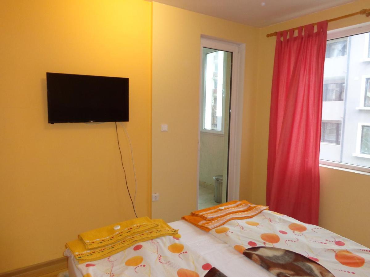 Apartment Moni 2 Veliko Tŭrnovo Exterior foto