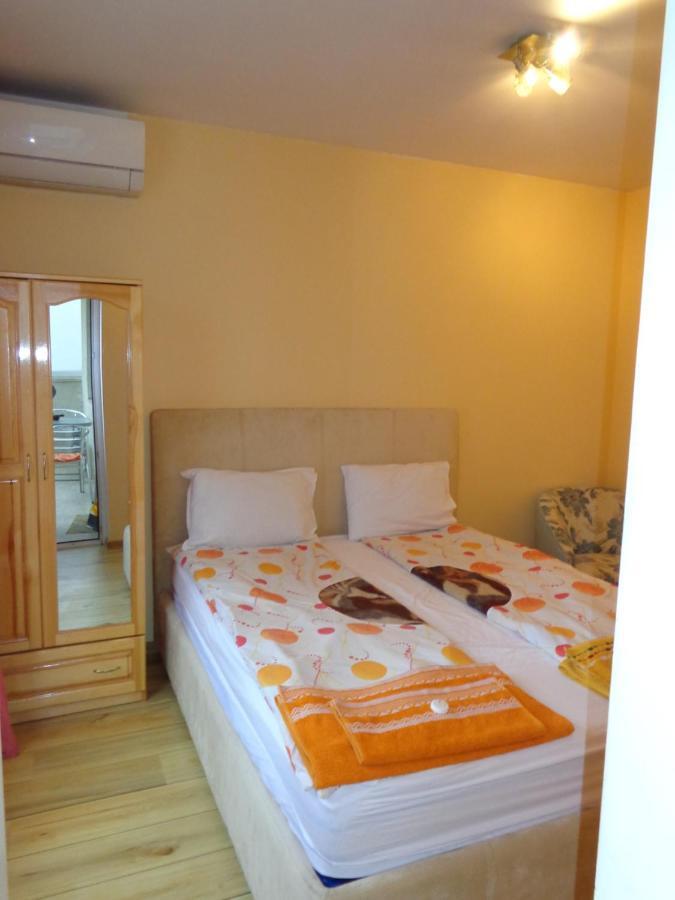 Apartment Moni 2 Veliko Tŭrnovo Exterior foto