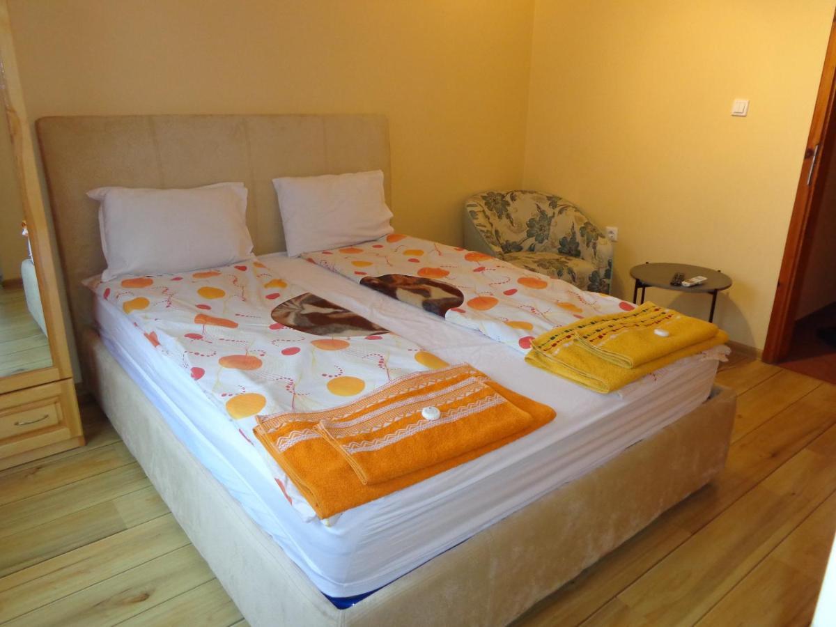 Apartment Moni 2 Veliko Tŭrnovo Exterior foto